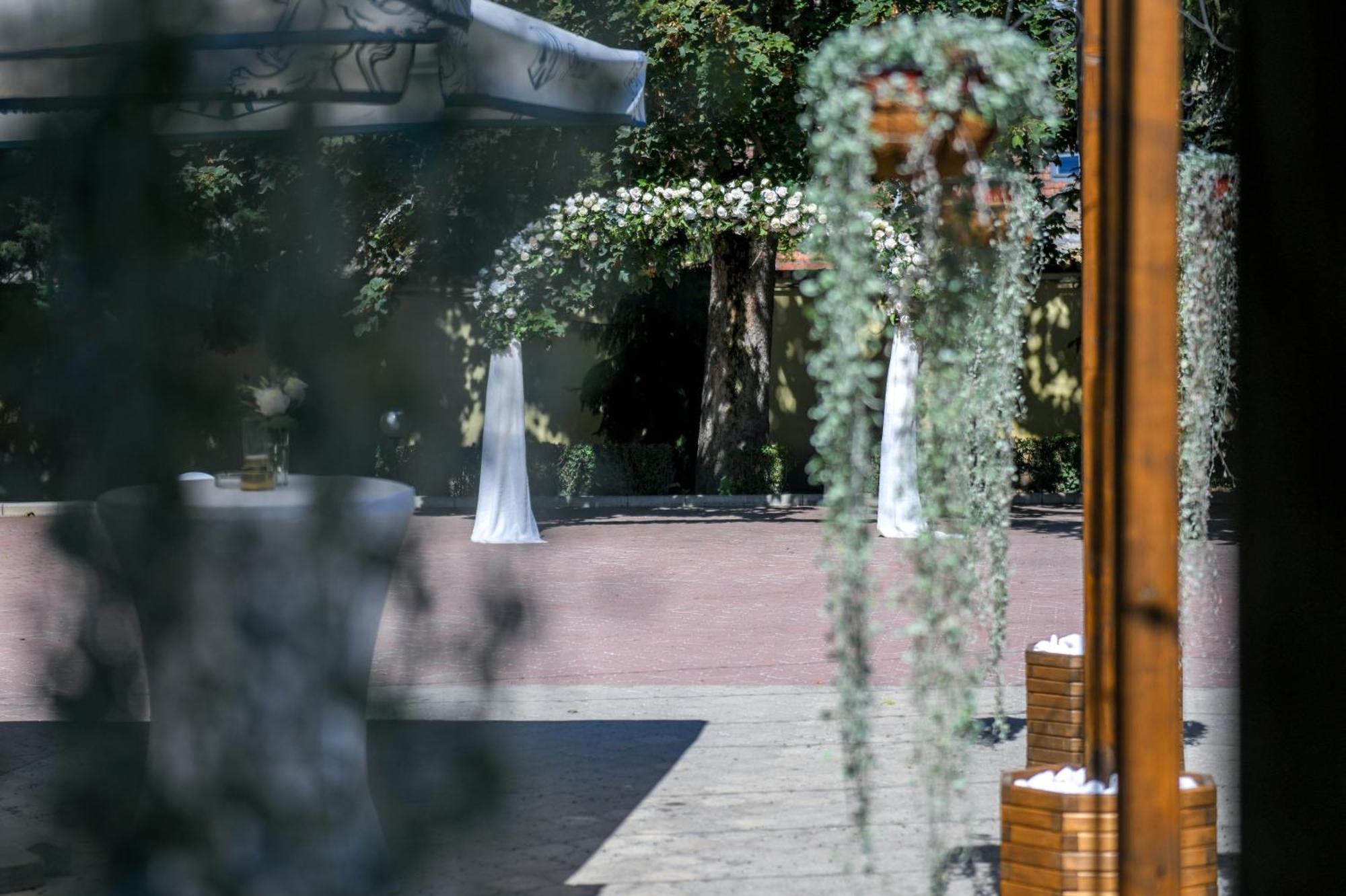Hotel Fontana Bačka Palanka Dış mekan fotoğraf