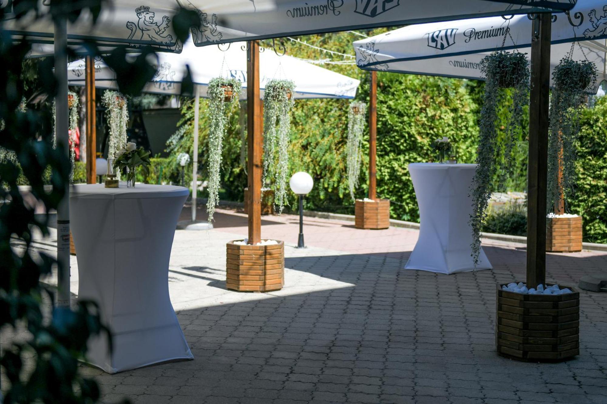 Hotel Fontana Bačka Palanka Dış mekan fotoğraf